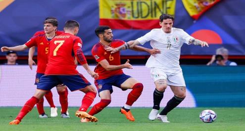 التاريخ يتكرر.. إسبانيا تتأهل لنهائي دوري الأمم الأوروبية على حساب إيطاليا (فيديو)